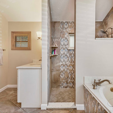 Symmetrical Master Bath