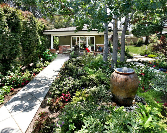 Garden Fountain | Houzz