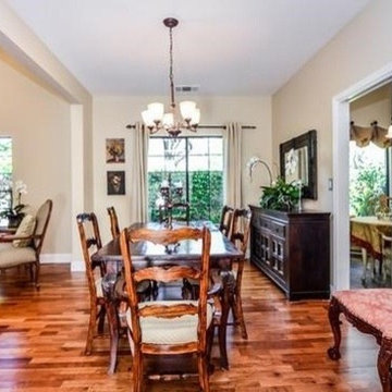 15 Versailles Court