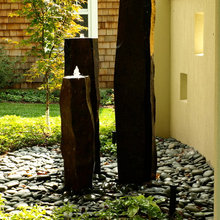 Rock fountains