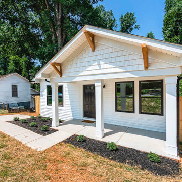 James Hardie Lap and Shingle Siding in Snow White