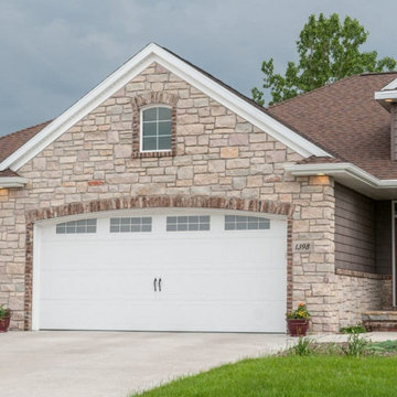 Bellevue Real Thin Stone Veneer Garage Exterior