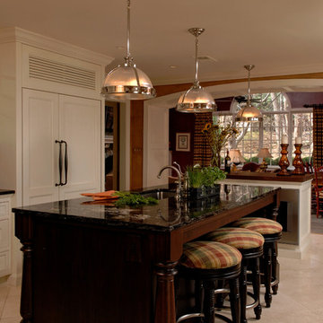 Chevy Chase, Maryland - Traditional - Kitchen