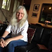Julie Hunter's photo