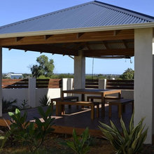 Freestanding Cover
