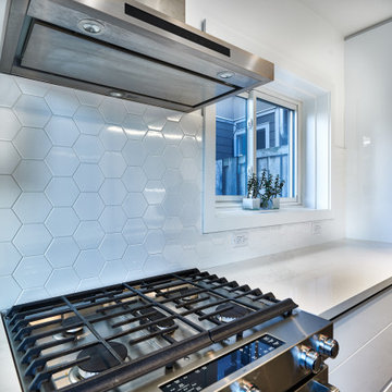 Modern and Functional Kitchen Renovation