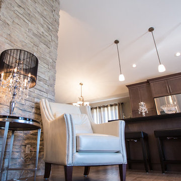 1543 sq/ft Modified Bi-level, 3 bedrooms, 2 ½ baths
