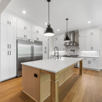 7821 Oakhaven ln.