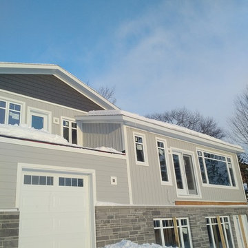WATERFRONT HOME - CELECT CELLULAR COMPOSITE SIDING - CONSTANCE BAY, ON