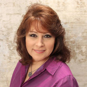 Laura Hill's photo