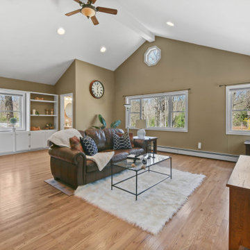 877 Chestnut Hill Road, Glastonbury, CT 06073