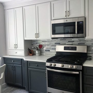 Two-Toned Kitchen
