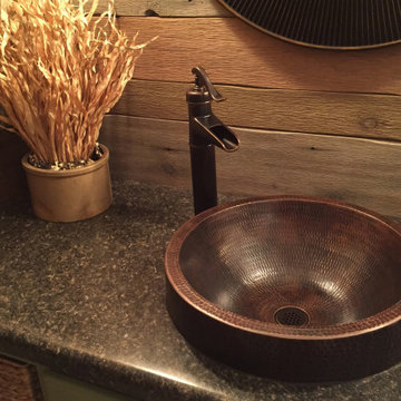 17" Round Skirted Vessel Hammered Copper Sink (VR17SKDB)
