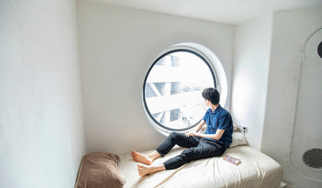 Houzz Япония: Квартира-капсула в знаменитом доме Кисё Курокавы
