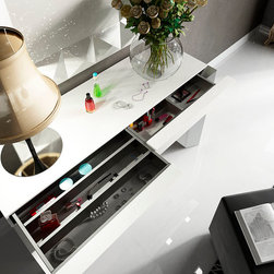 Makeup Vanities - Products