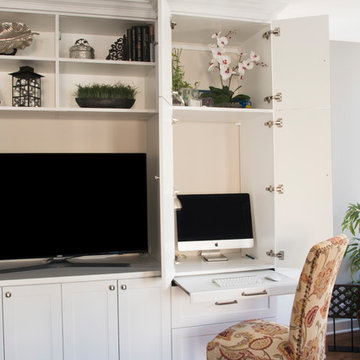 Multifunctional Home Office/Media Center