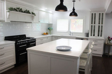 This is an example of a kitchen in Sunshine Coast.