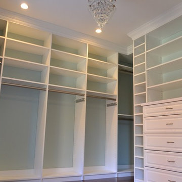 Master Walk-in