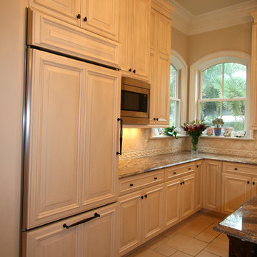 Cherry Island and Maple Wall Cabinetry Provide Perfect Contrast