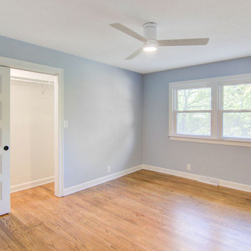 Colonial Modern Residence - Kansas City, Kansas