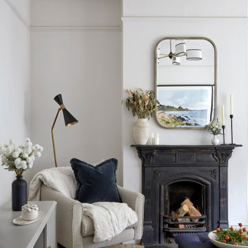 Contemporary & Cozy Living Room