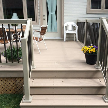 Aluminum Spindle 2-Colour Deck Railings - 111