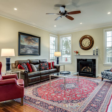 Updated Traditional Family Room w/ Bath & Kitchen Remodel- Haymarket, VA