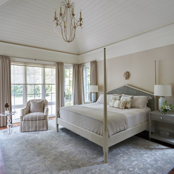 An Oasis of Calm for a Luxurious Master Bedroom