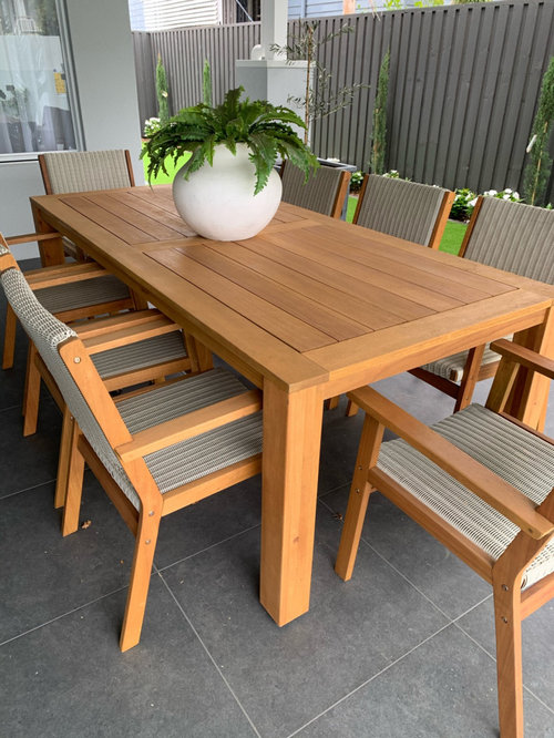 outdoor table and chairs any idea where they are from? Houzz AU