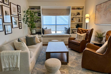 Example of a living room design in Dallas