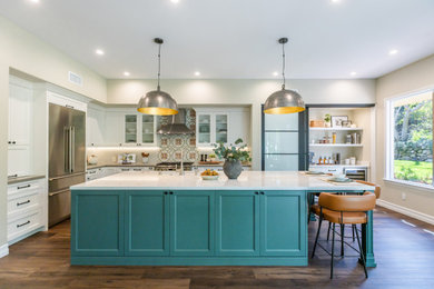 Kitchen - transitional kitchen idea in San Diego