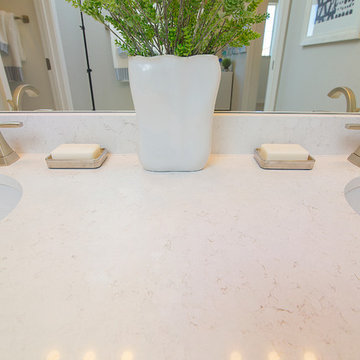Powder Rooms & Bathrooms