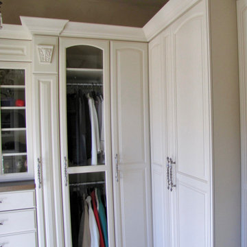 SONOMA HILLS DREAM CLOSET