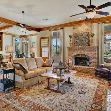 UPSCALE BATON ROUGE HOME IN DESIRABLE GATED COMMUNITY