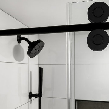 Laurelhurst Fresh Start Bathroom Remodel
