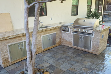 Patio - patio idea in San Francisco