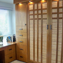 Wardrobes/armoires