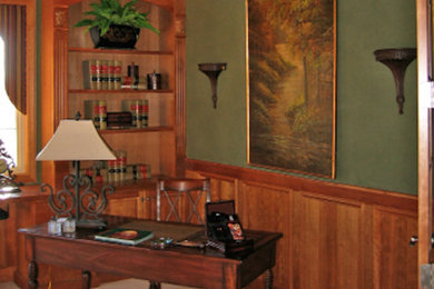 Example of a classic home office design in Denver