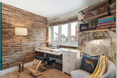 This is an example of a rustic home office in London.