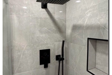 Example of a bathroom design in Seattle