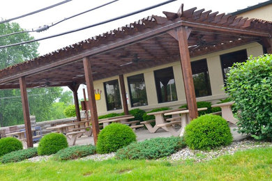 Inspiration for a timeless patio remodel in Indianapolis