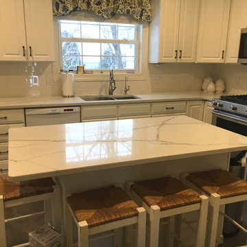 Vineyard Haven-Mini Kitchen Makeover AFTER