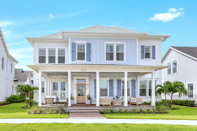 Beach style exterior home photo in Orlando