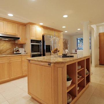 150 Ocean Park Blvd #318 & 319