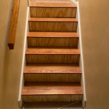 Flooring HARDWOOD TILE LVP BACKSPLASH LAMINATE etc
