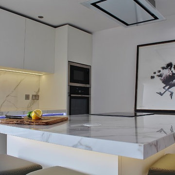 Docklands Apartment