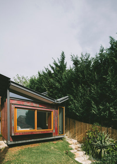 Современный Фасад дома by Takt | Studio for Architecture