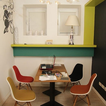 Papaya-advertising agency lounge