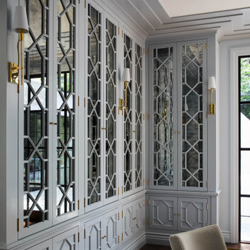 Dining Room with custom chinoiserie cabinetry