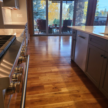 Examples of different wood species: American Cherry